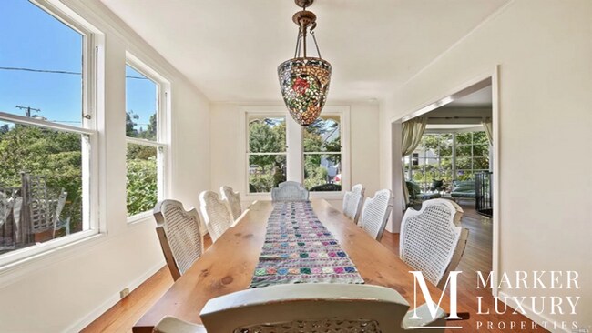 Foto del edificio - 74 Mountain View Ave