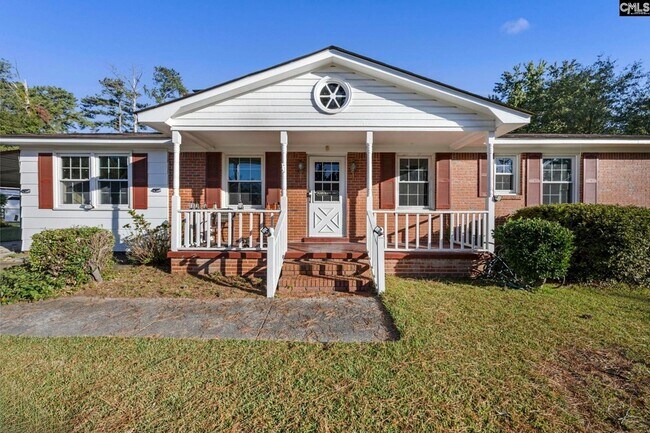 Foto del edificio - 1709 Woodfield Dr