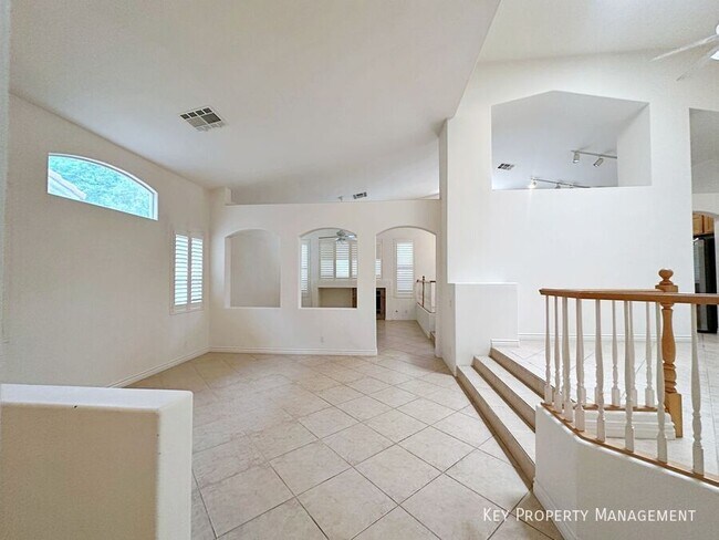 Foto del edificio - 2109 Fawn Ridge St