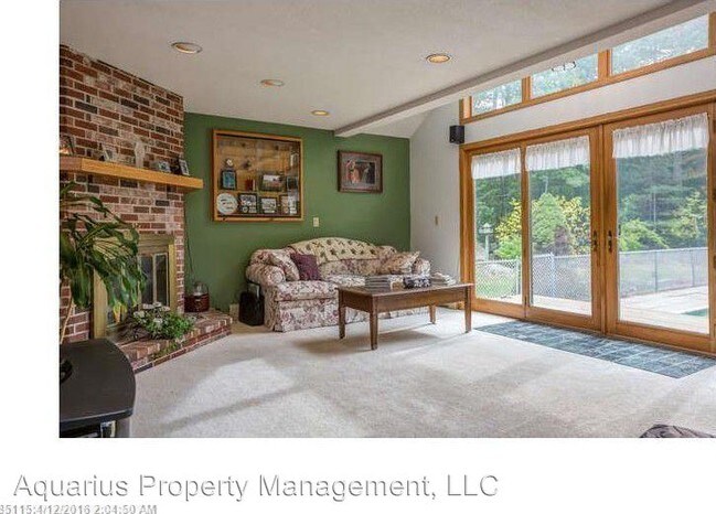 Foto del edificio - 9 Stoneridge Dr