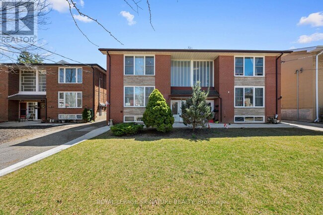 Building Photo - 291 Glenforest Rd