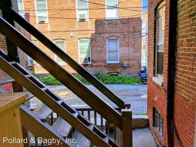 Building Photo - 2708 Hanover Ave