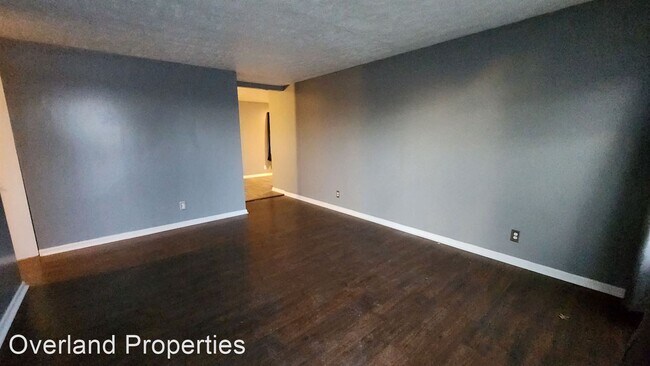 Building Photo - 3 br, 1 bath House - 23345 Comstock Rd
