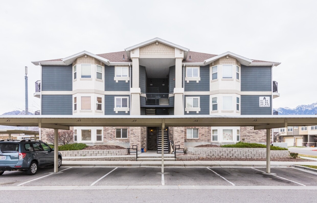 3 Bedroom/2 bathroom Condo in Sandy - 3 Bedroom/2 bathroom Condo in Sandy