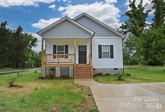 Building Photo - 1474 Stroupe St