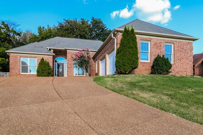 Foto del edificio - 8964 Minda Path Cove