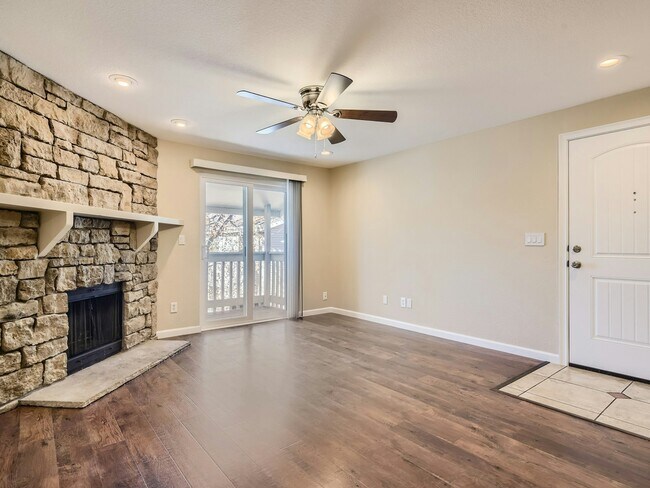 Foto del edificio - 13261 E Asbury Dr