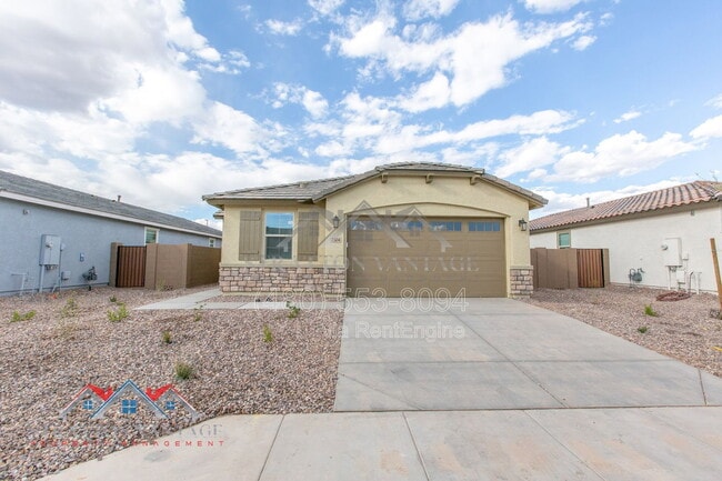 Building Photo - 2304 E Kelly Dr