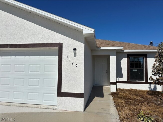 Foto del edificio - 1131 SW 16th Terrace