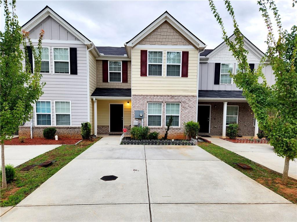 Foto principal - 2533 Piering Dr