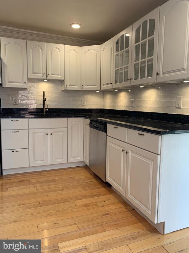 Foto principal - 2502 W 18th St
