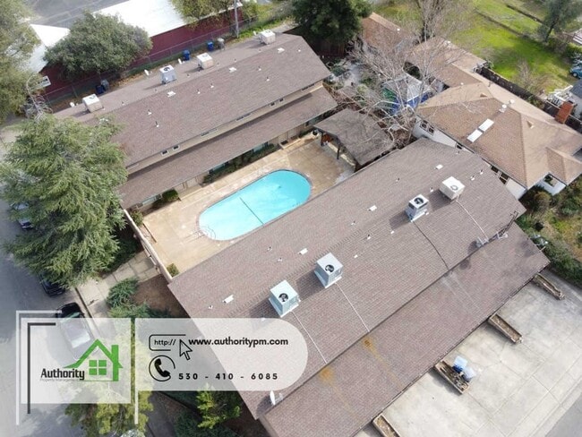 Building Photo - 915 West St