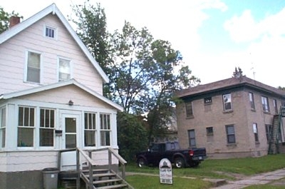 Building Photo - 712 9th Ave