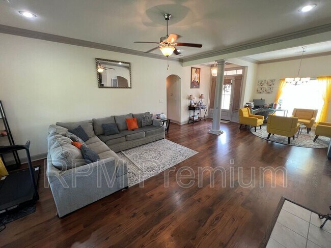 Foto del edificio - 18063 River Landing Dr
