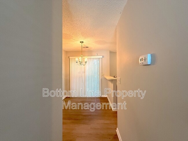 Building Photo - 6327 Windsor Gate Ln