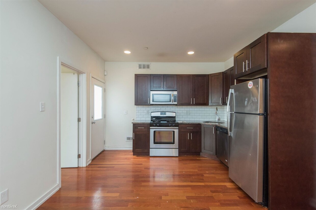 Foto principal - 4 br, 2 bath Duplex - 1815 W Master ST Unit A