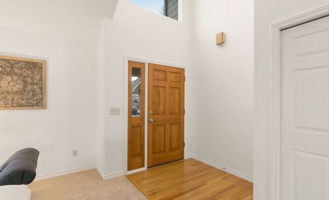 Building Photo - Available now! North Boulder home on Cul-de-Sac!