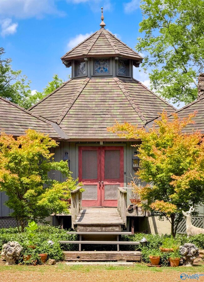 Foto del edificio - 1100 Somerville Rd NE