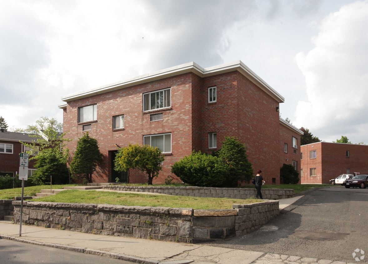 Primary Photo - Millennium Apartments
