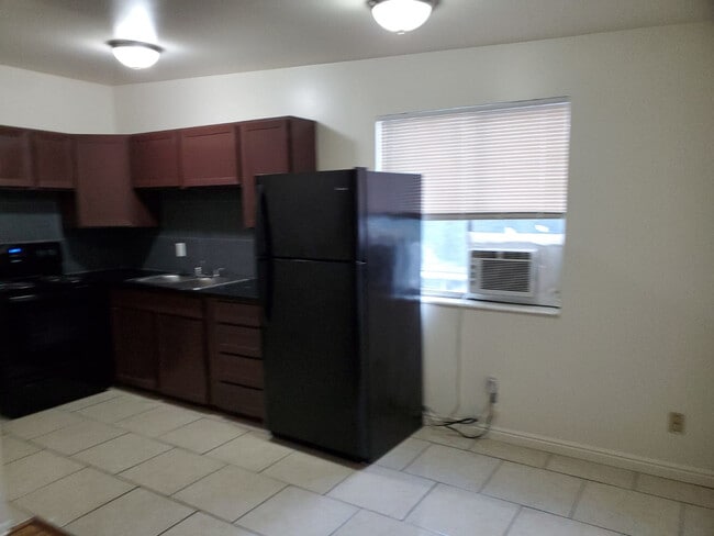 Building Photo - McClelland Street Apartments
