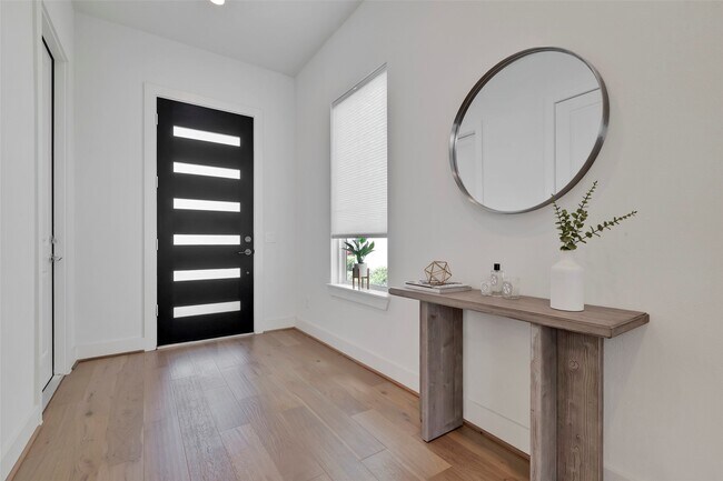 Building Photo - 8706 Ojeman Crk Ln