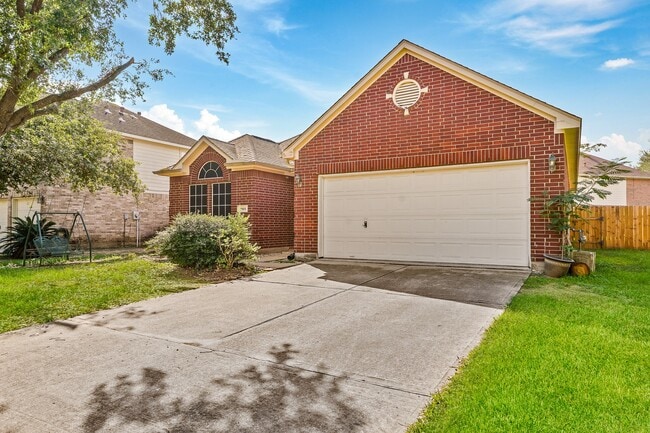 Building Photo - 4815 Plum Forest Rd