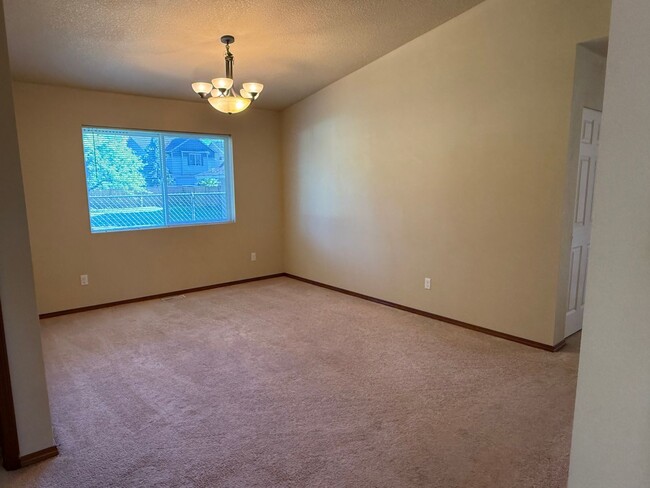 Foto del edificio - Cozy 3Bd Ranch in Vancouver!