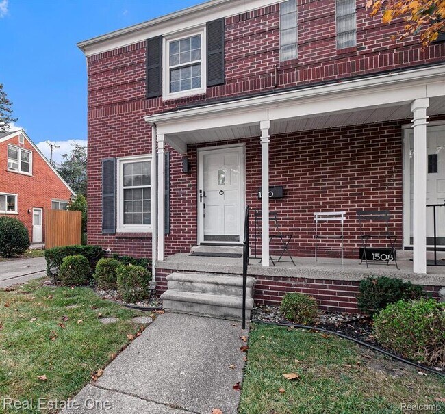 Foto del edificio - 1510 E 4th St