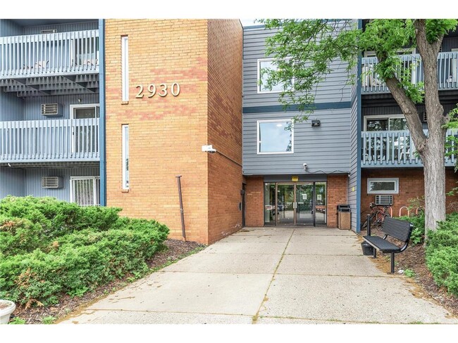 Building Photo - 2930 Blaisdell Ave