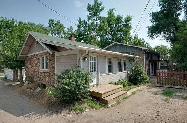 Building Photo - 10 bed on University Hill at 19th and Aurora.