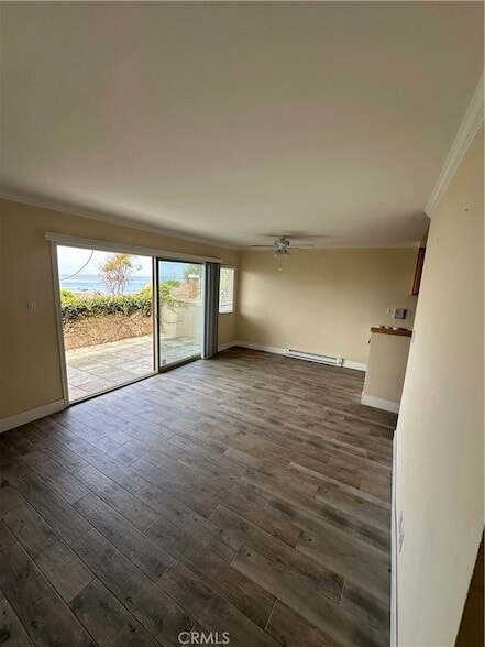 Building Photo - 2037 S Coast Hwy