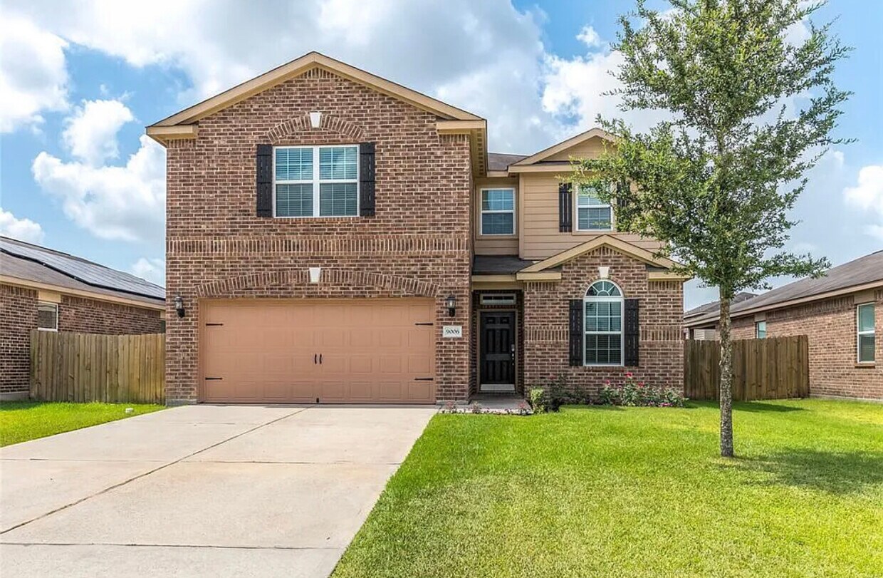 Primary Photo - 9006 Stagewood Dr