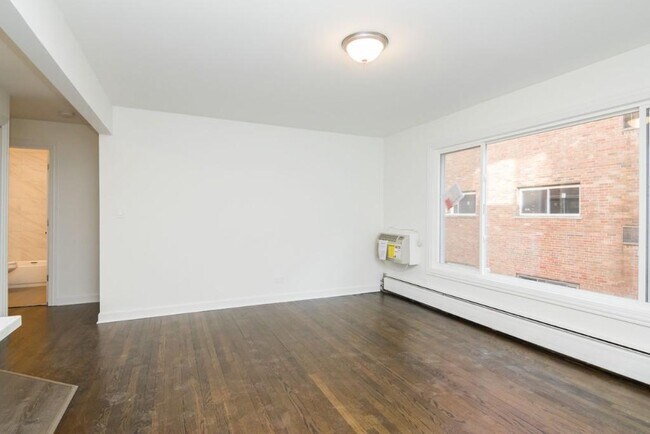 Foto del edificio - 1 bedroom in CHICAGO IL 60660