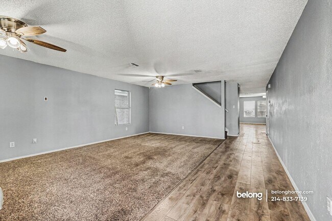 Building Photo - 2256 White Oak Dr