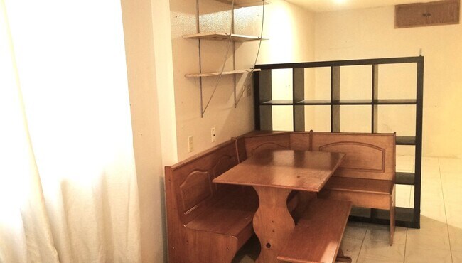 Foto del edificio - 11127 Sunshine Terrace