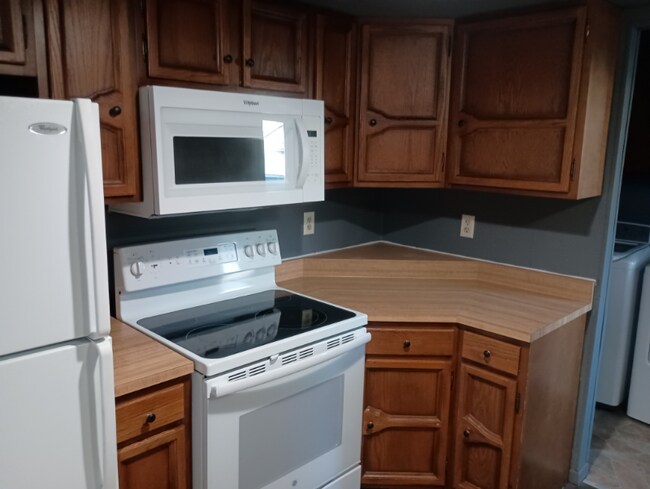 Foto del edificio - 204 W Dunbar St