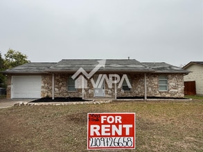 Building Photo - 7817 Leafy Hollow