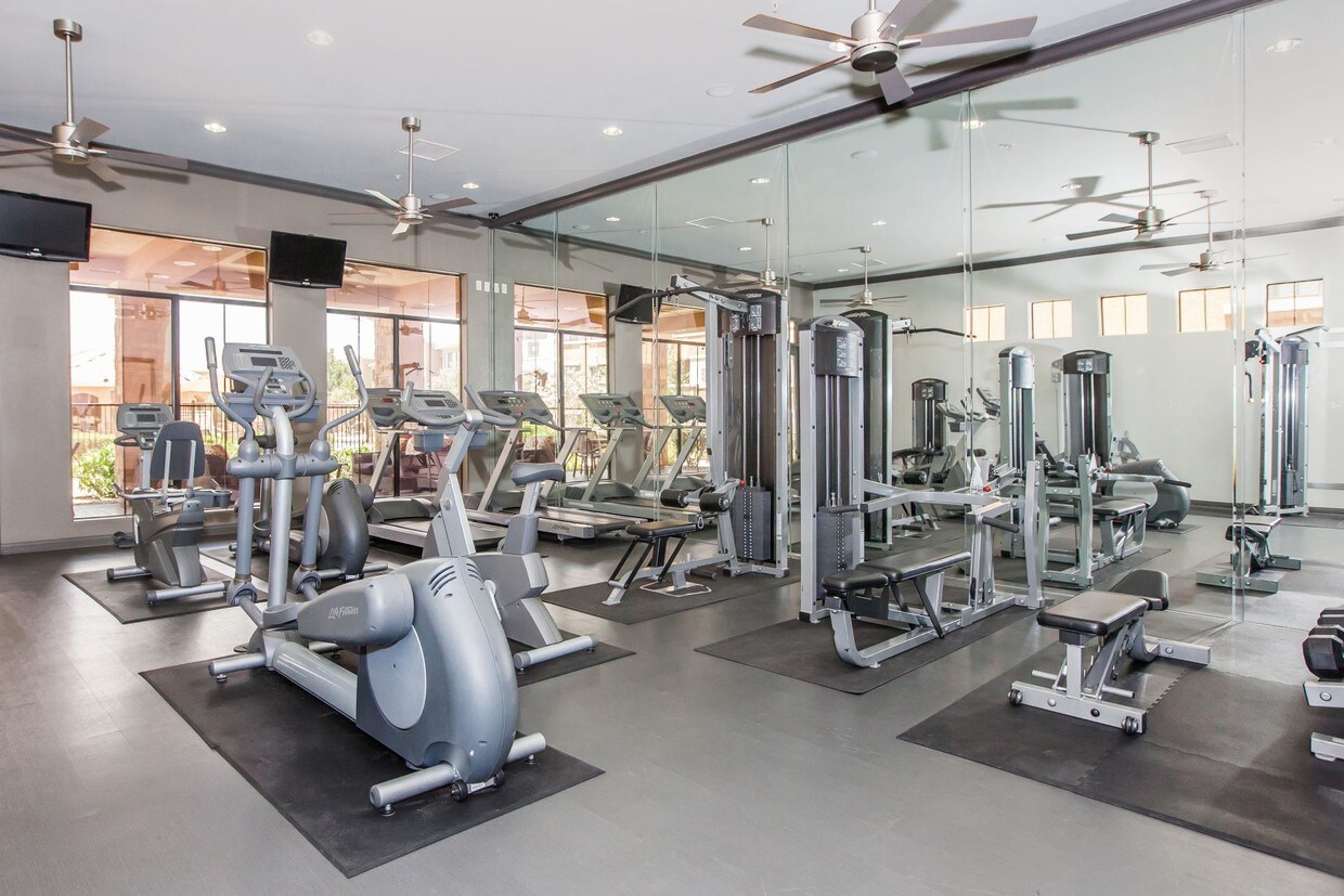 The Paramount Apartments Las Vegas, NV