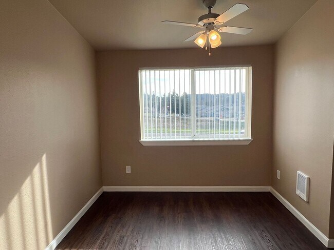 Interior Photo - Vista Pointe Luxury Apartments