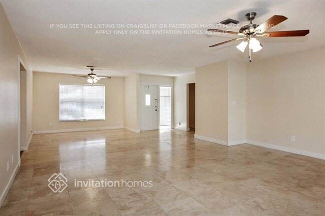 Building Photo - 820 NW 76th Terrace