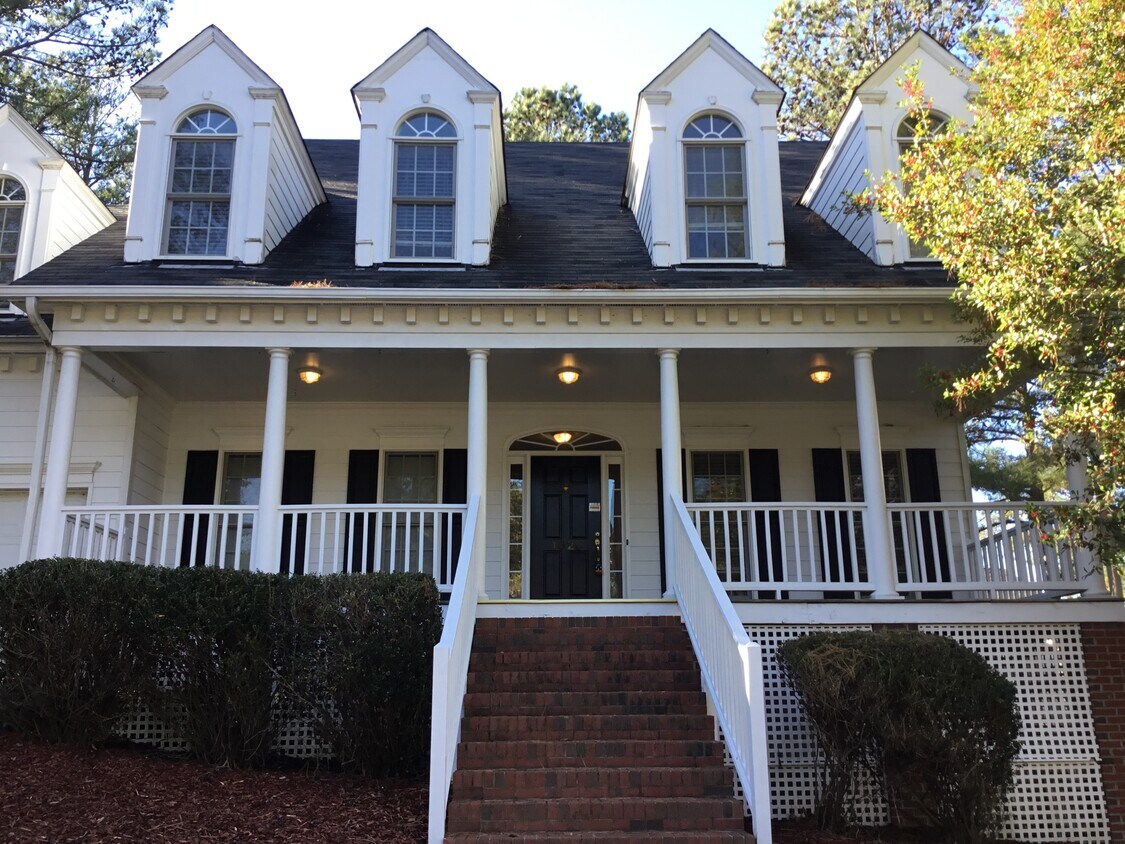 Foto del edificio - 1325 Heritage Club Ave