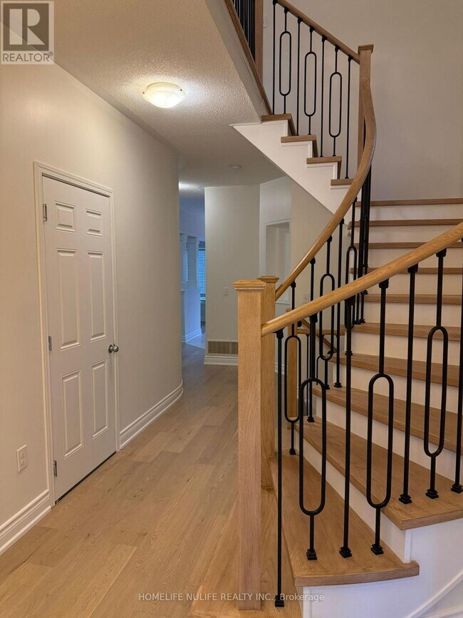 Building Photo - 3353 Minerva Way