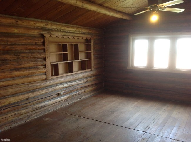 Building Photo - 3 br, 1 bath House - 111 Pattee
