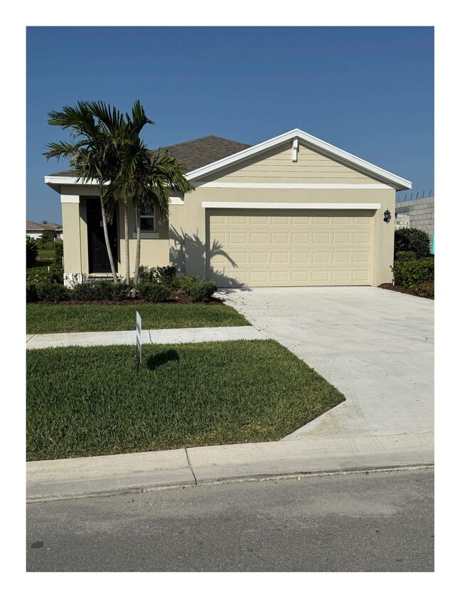 Building Photo - 12140 Rimini Wy