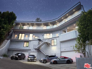 Building Photo - 6181 Temple Hill Dr