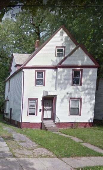 Foto principal - 839 E 150th St