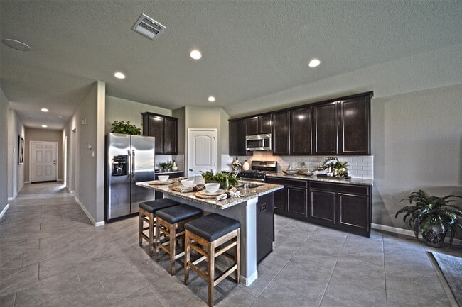 Building Photo - 8515 Ideal Dr