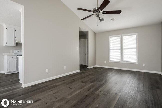 Building Photo - 1499 Smokey Mountain Dr, Zebulon, NC 27597