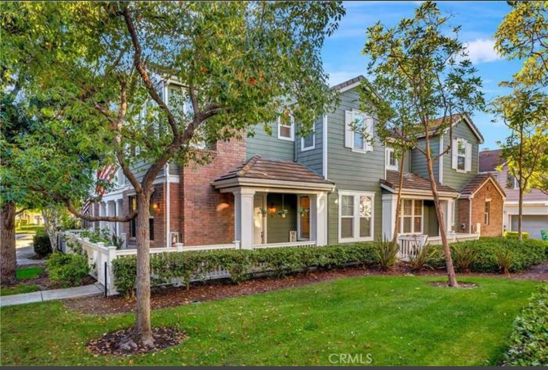 16 Shelburne St Unit Ladera Ranch, Mission Viejo, CA 92694 Condo for