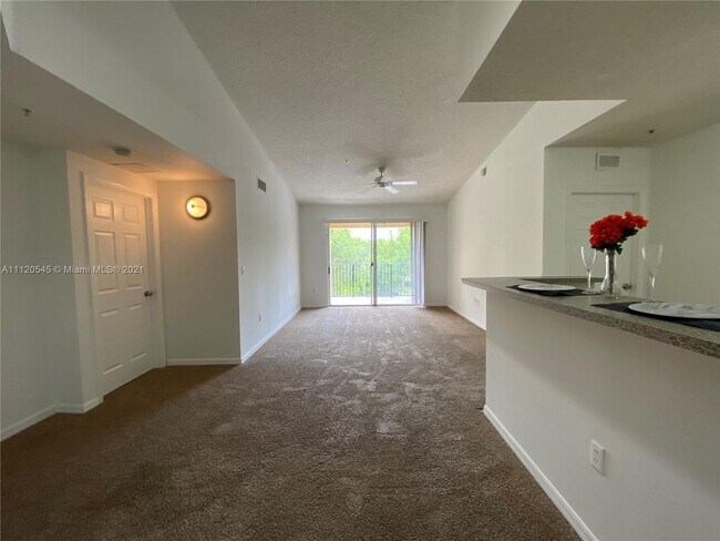 Building Photo - 2360 E Preserve Way